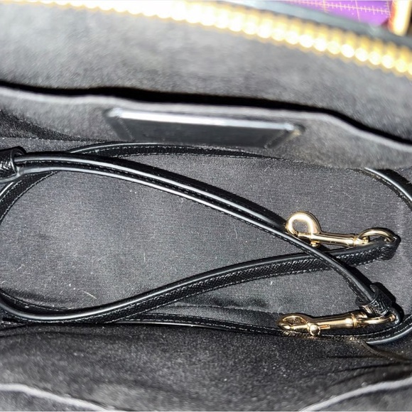 Excellent condition Coach medium tote and matching Mini Sierra satchel. - Picture 7 of 8